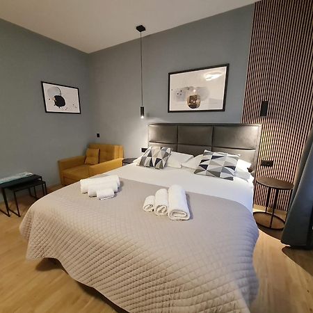 Lux Room 303 Zadar Bagian luar foto