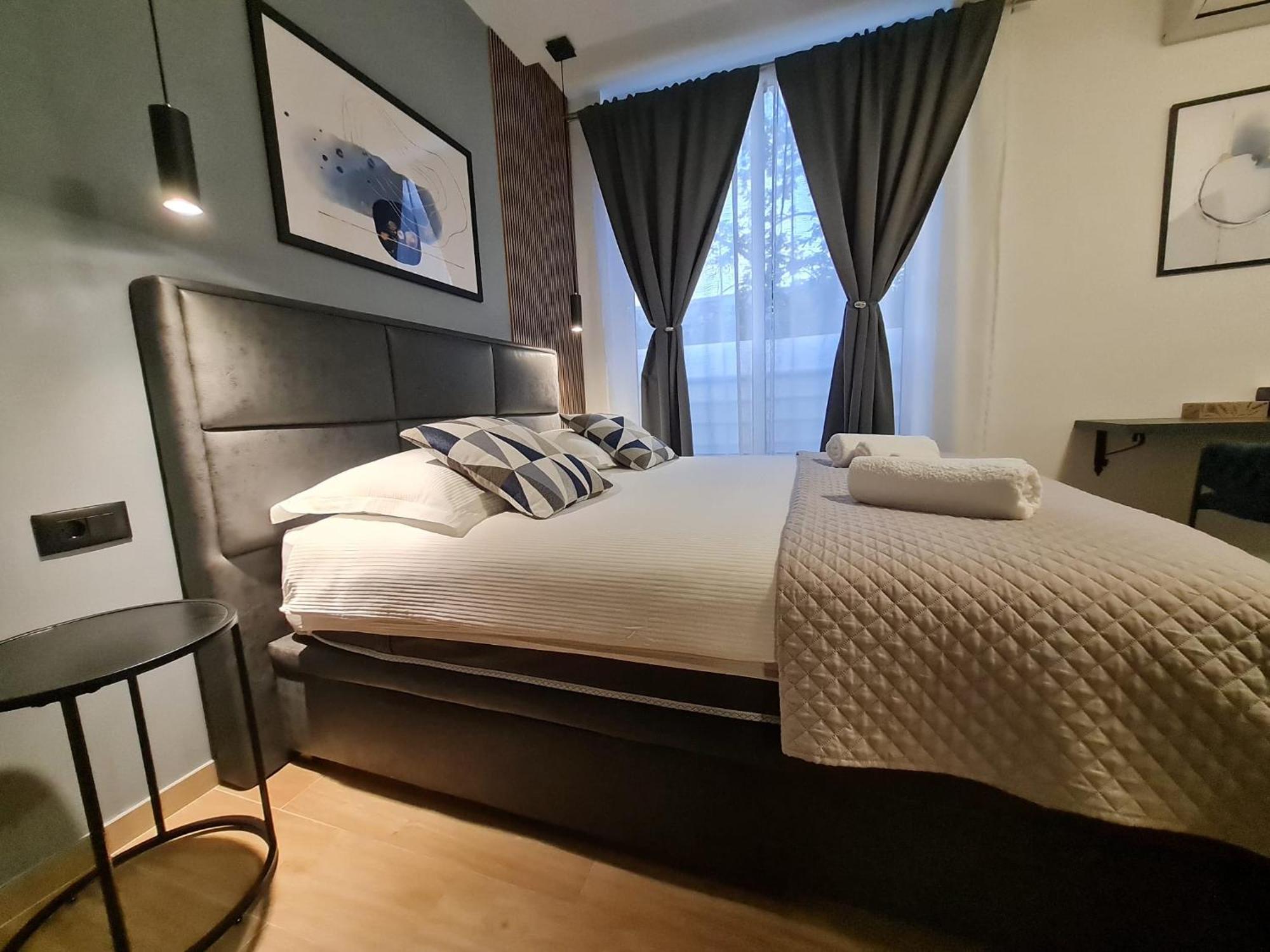 Lux Room 303 Zadar Bagian luar foto